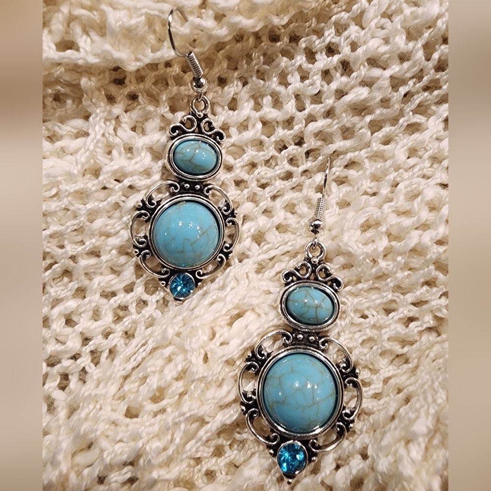 NEW Silver Toned and Blue Faux Turquoise Earrings with Blue Gem